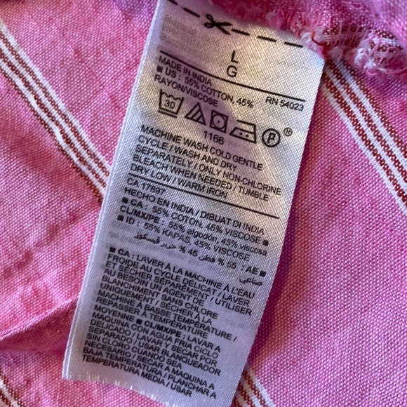 Old Navy Blouse pink with stripes - Picture 8 of 12